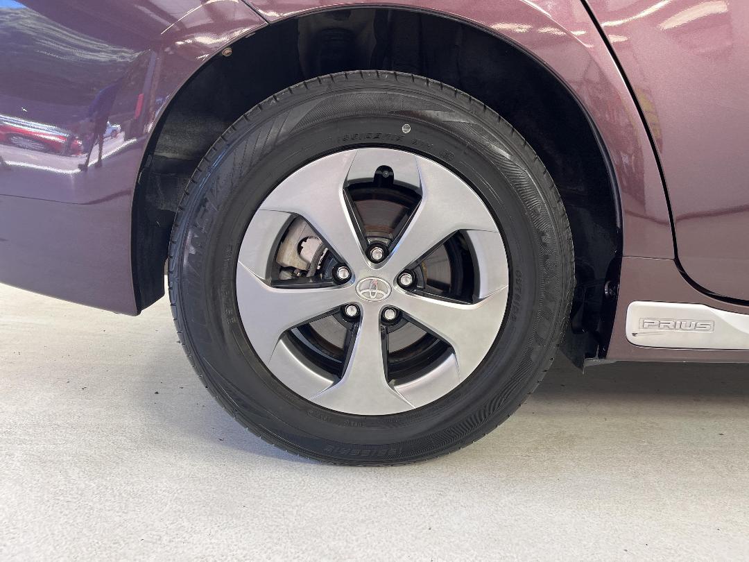 Photo '12' of Toyota Prius Photo '12' of Toyota Prius