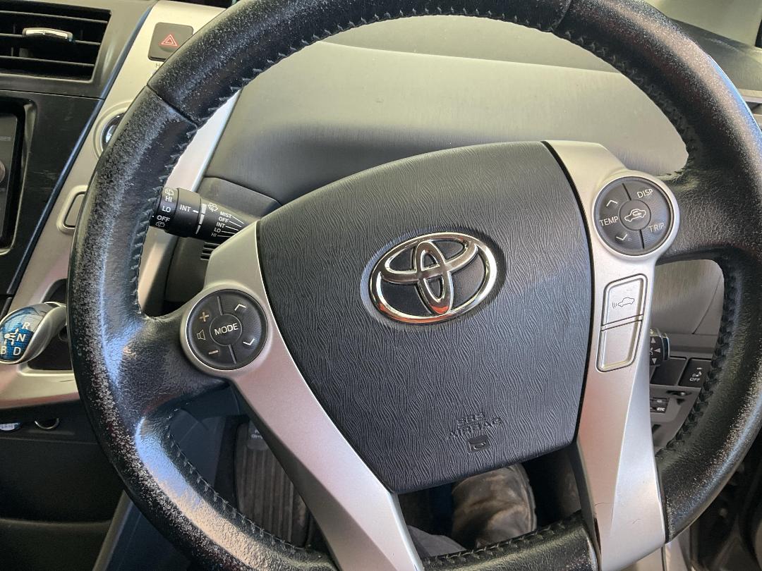 Photo '25' of Toyota Prius