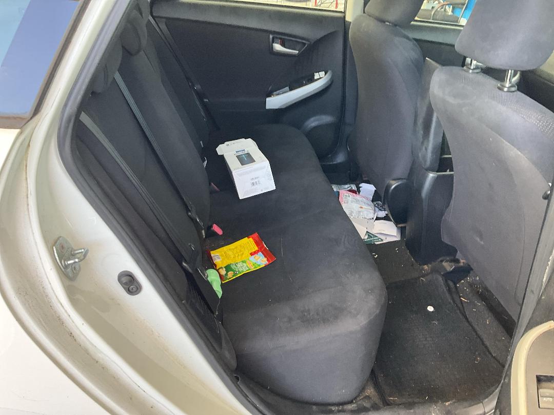 Photo '6' of Toyota Prius