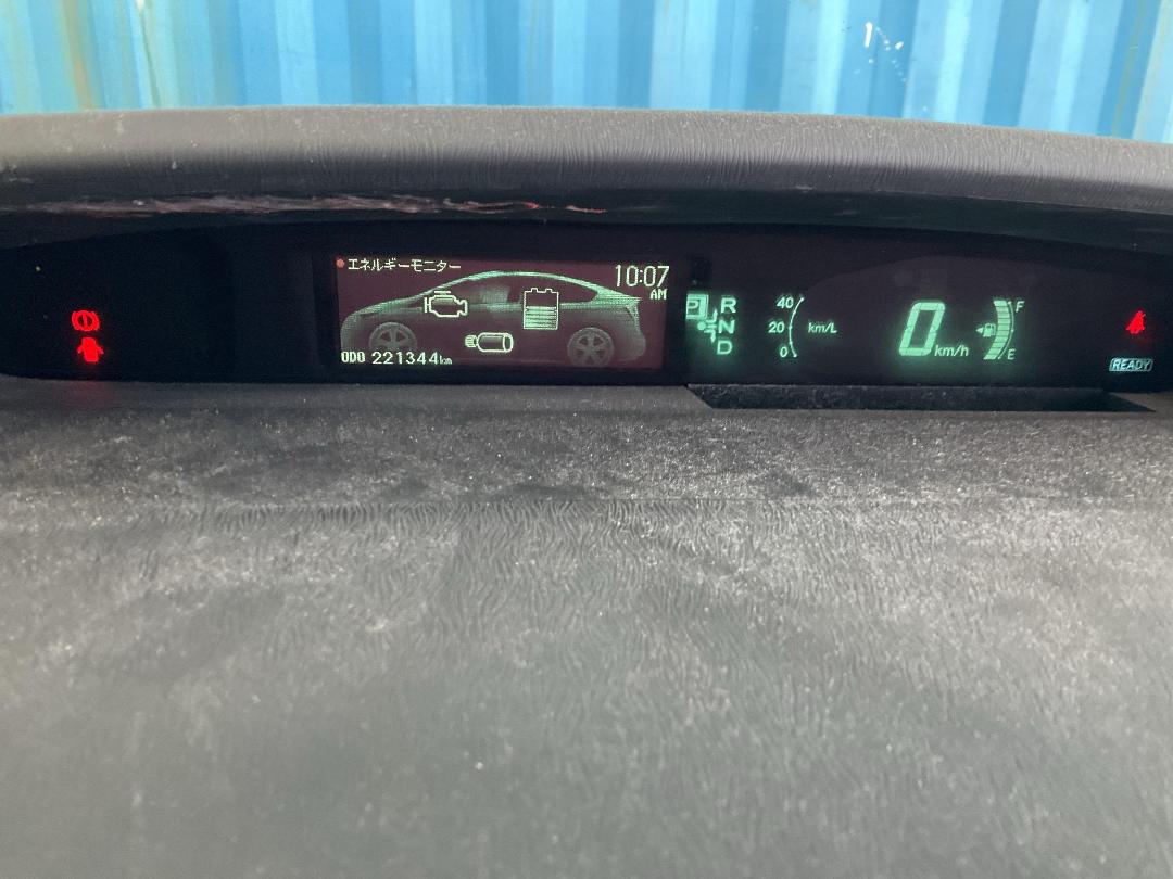 Photo '9' of Toyota Prius