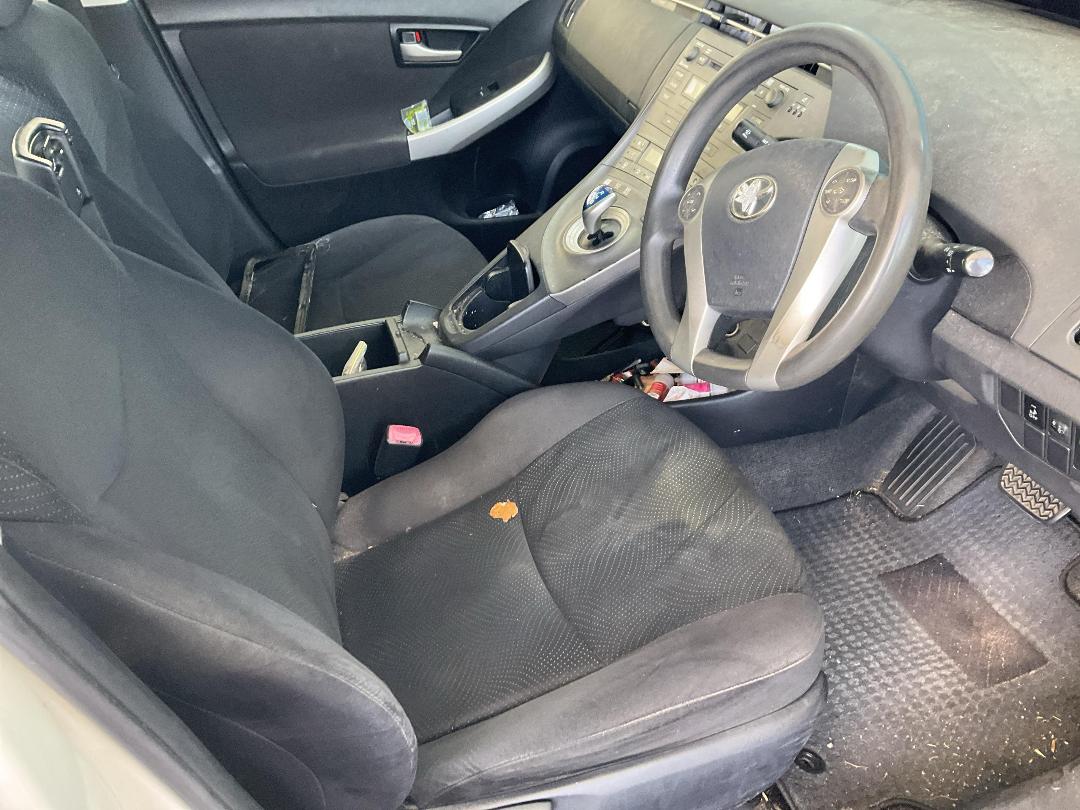 Photo '7' of Toyota Prius