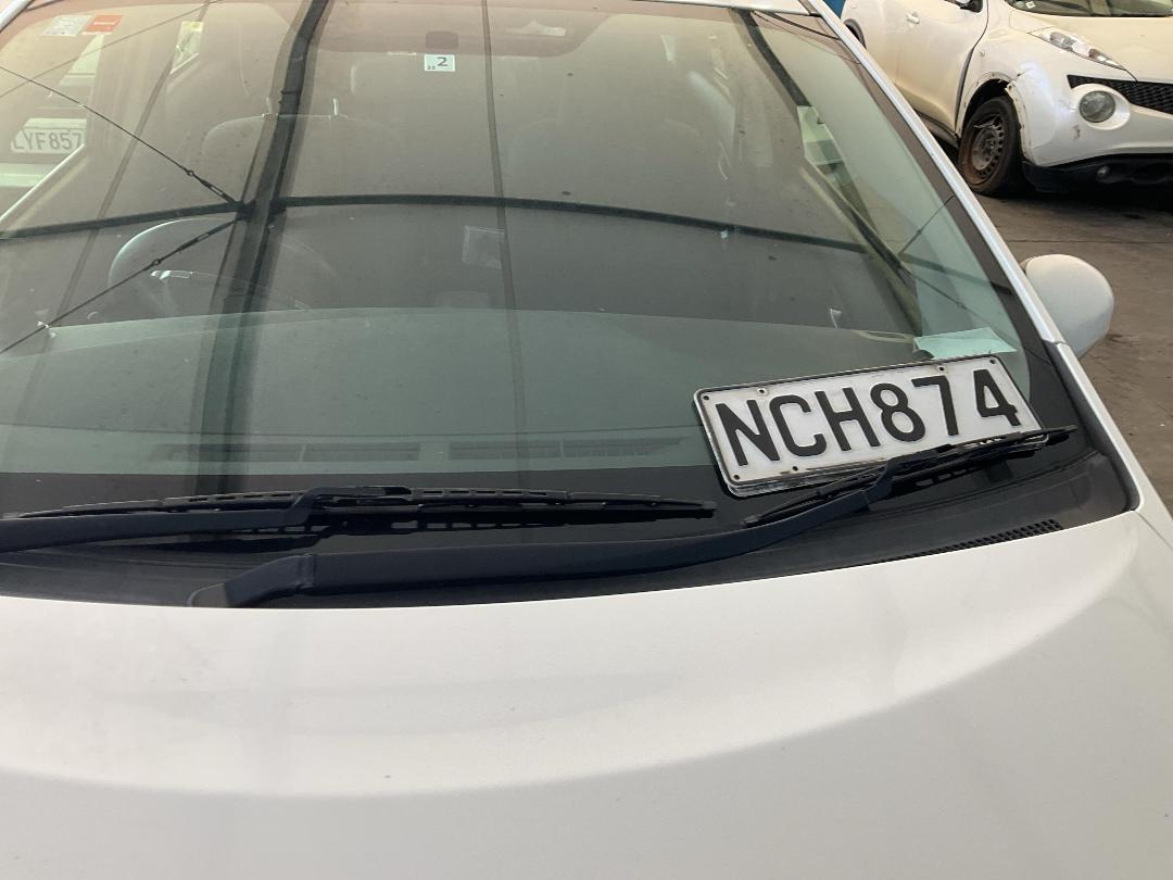 Photo '15' of Toyota Prius