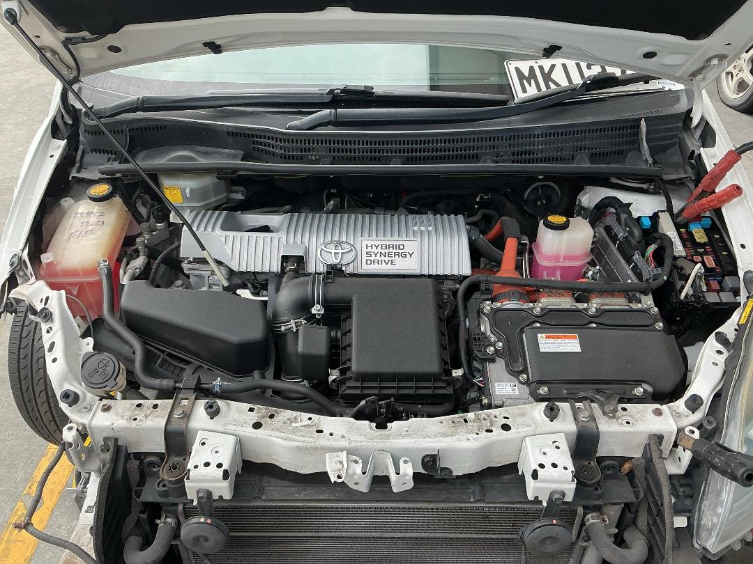 Photo '12' of Toyota Prius