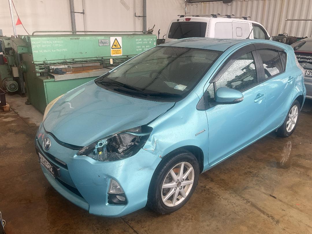 Photo '2' of Toyota Prius C Photo '2' of Toyota Prius C