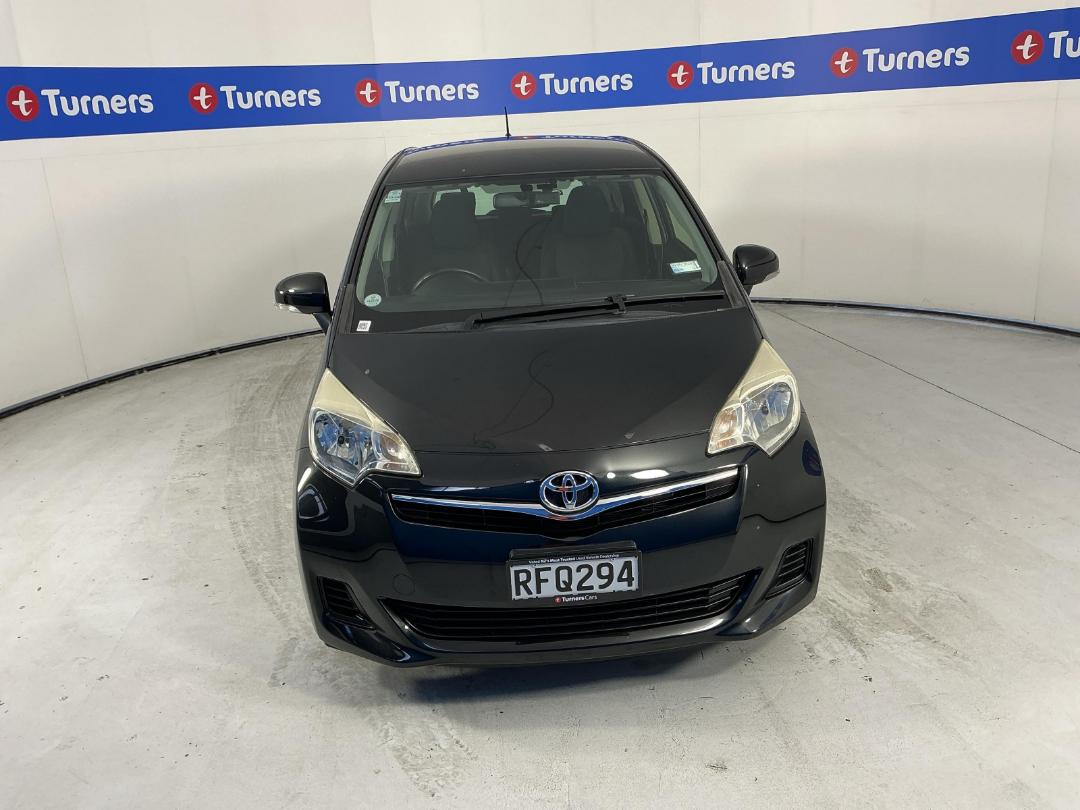 Photo '2' of Toyota Ractis