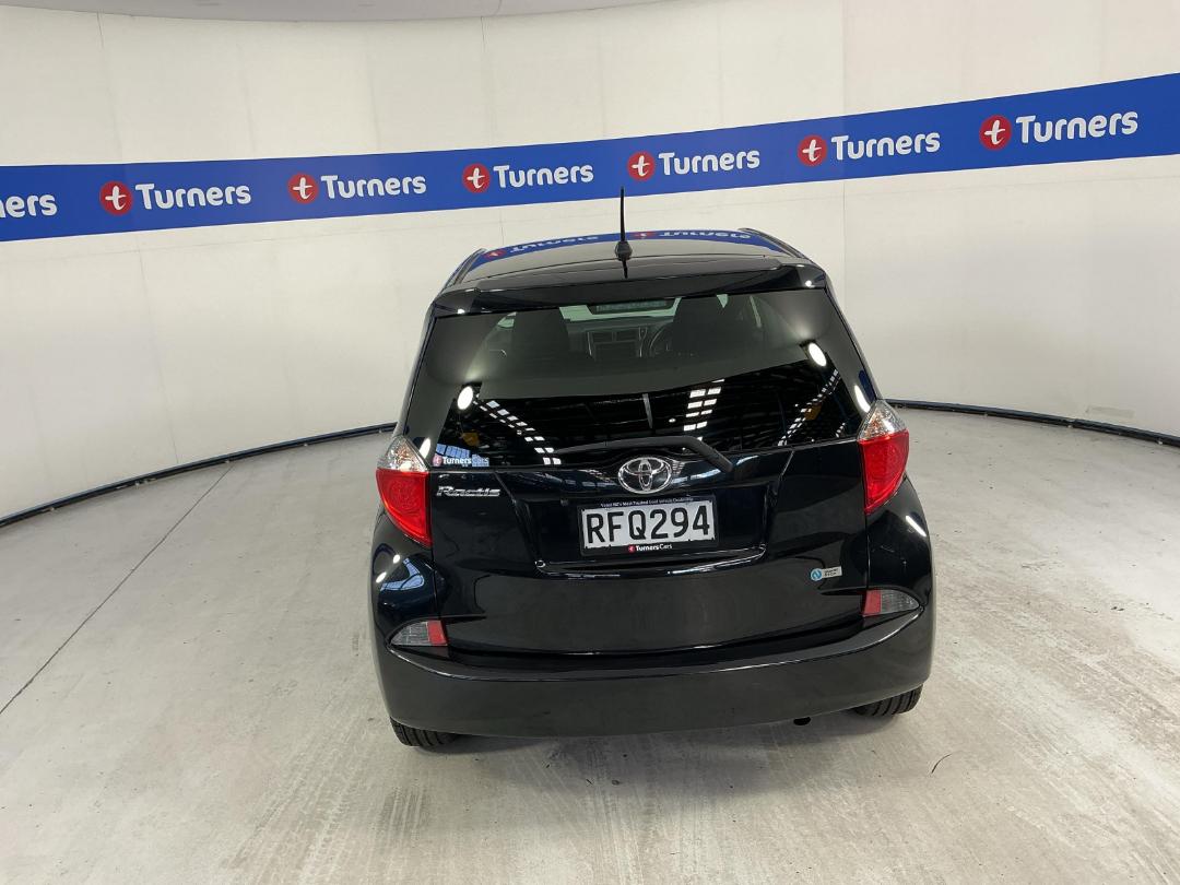 Photo '6' of Toyota Ractis