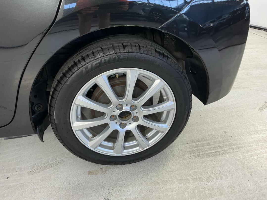 Photo '11' of Toyota Ractis