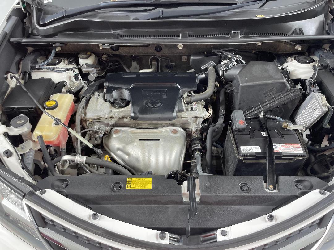 Photo '13' of Toyota Rav4