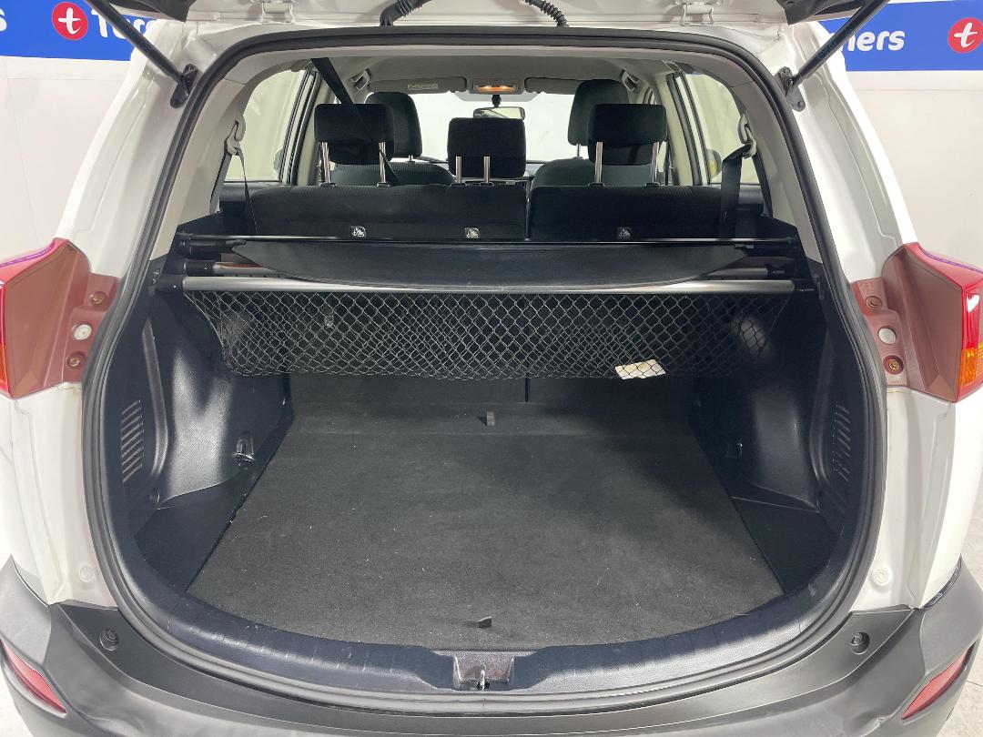 Photo '14' of Toyota Rav4 Photo '14' of Toyota Rav4