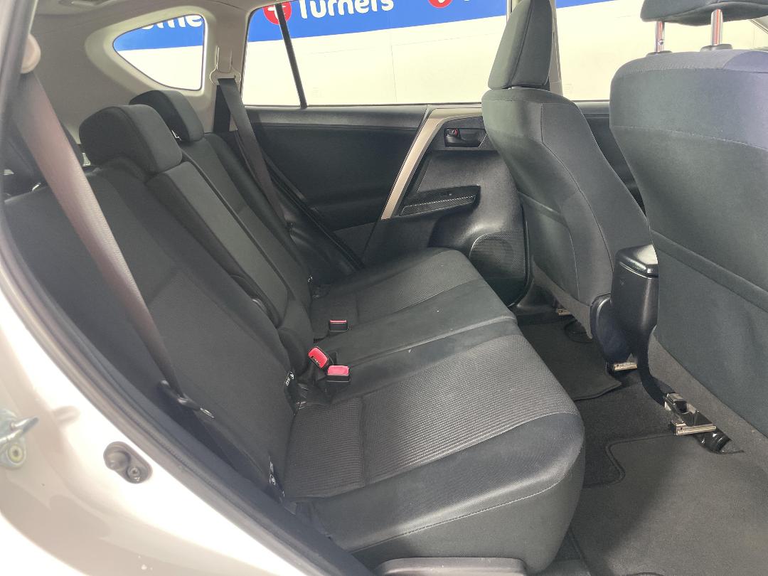 Photo '20' of Toyota Rav4 Photo '20' of Toyota Rav4