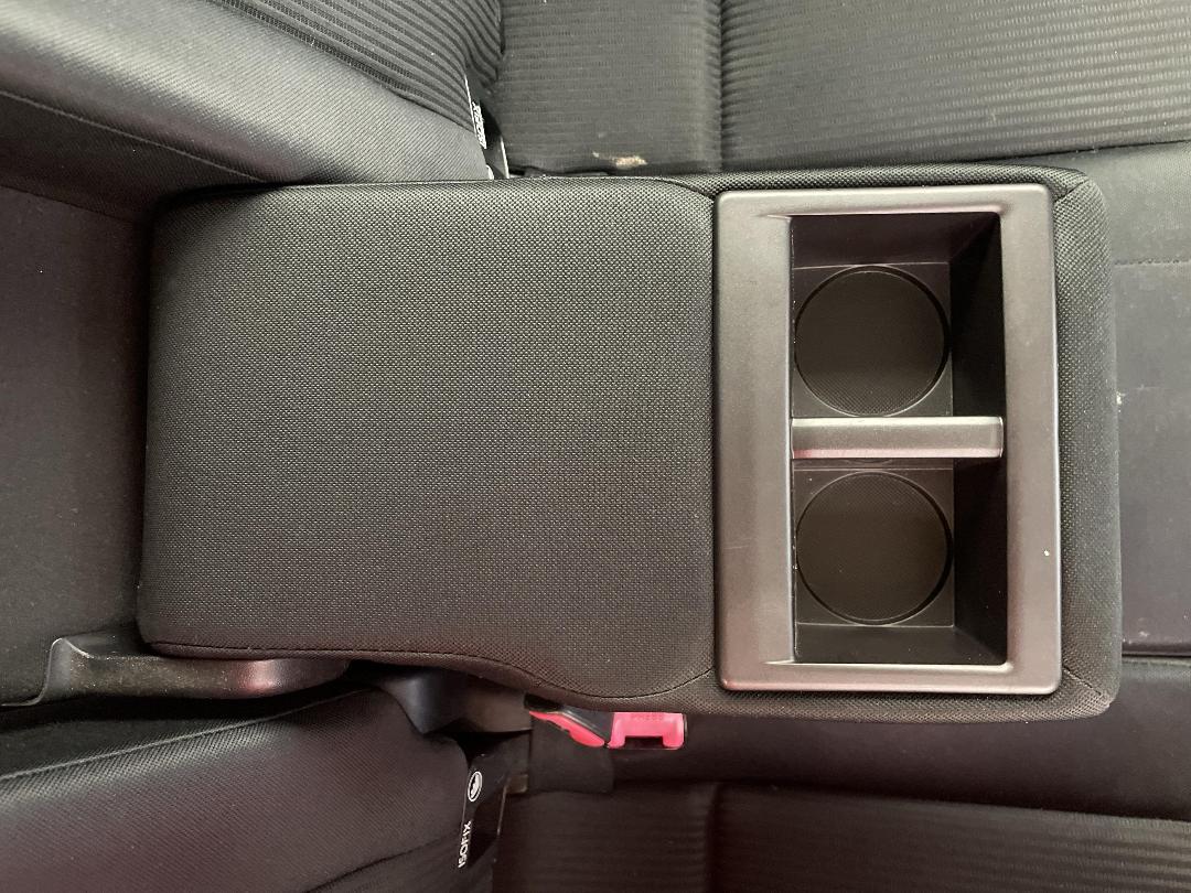 Photo '24' of Toyota Rav4 Photo '24' of Toyota Rav4