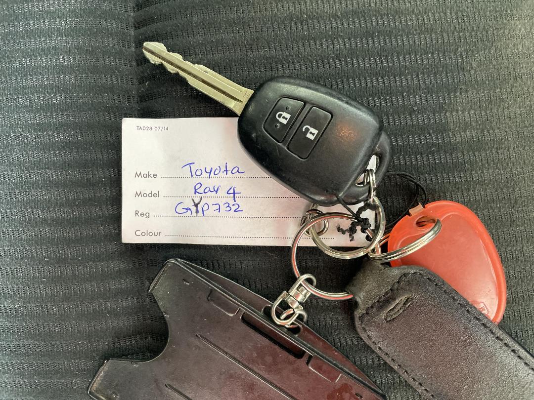 Photo '22' of Toyota Rav4 Photo '22' of Toyota Rav4