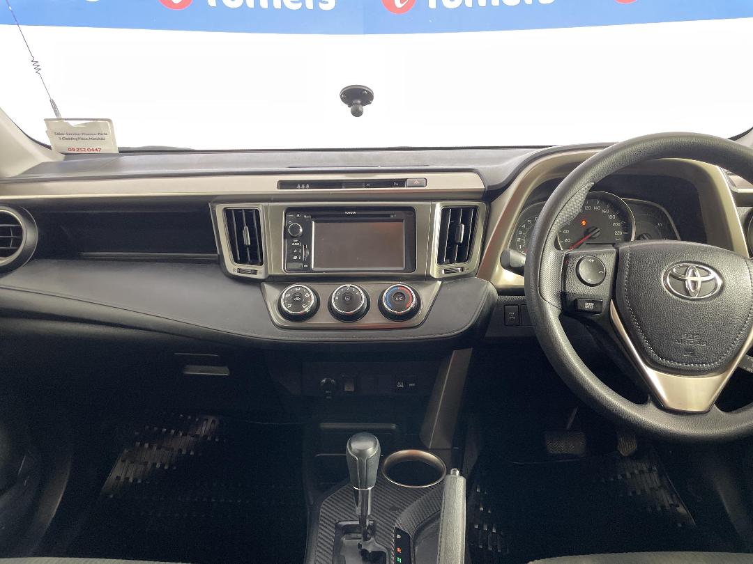 Photo '17' of Toyota Rav4 Photo '17' of Toyota Rav4