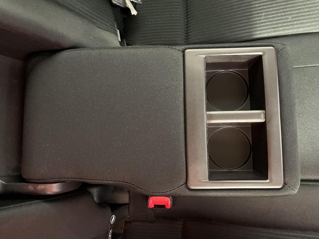 Photo '24' of Toyota Rav4 Photo '24' of Toyota Rav4