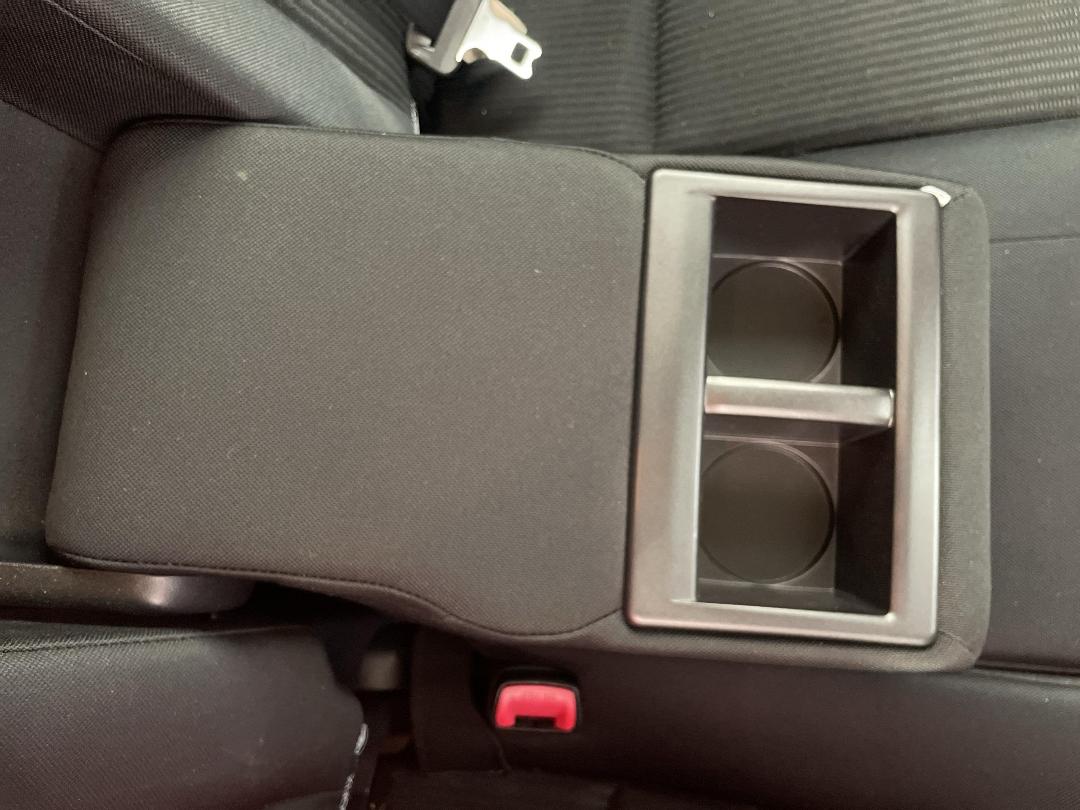 Photo '24' of Toyota Rav4