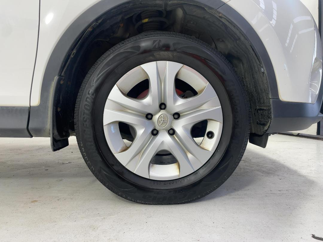 Photo '9' of Toyota Rav4