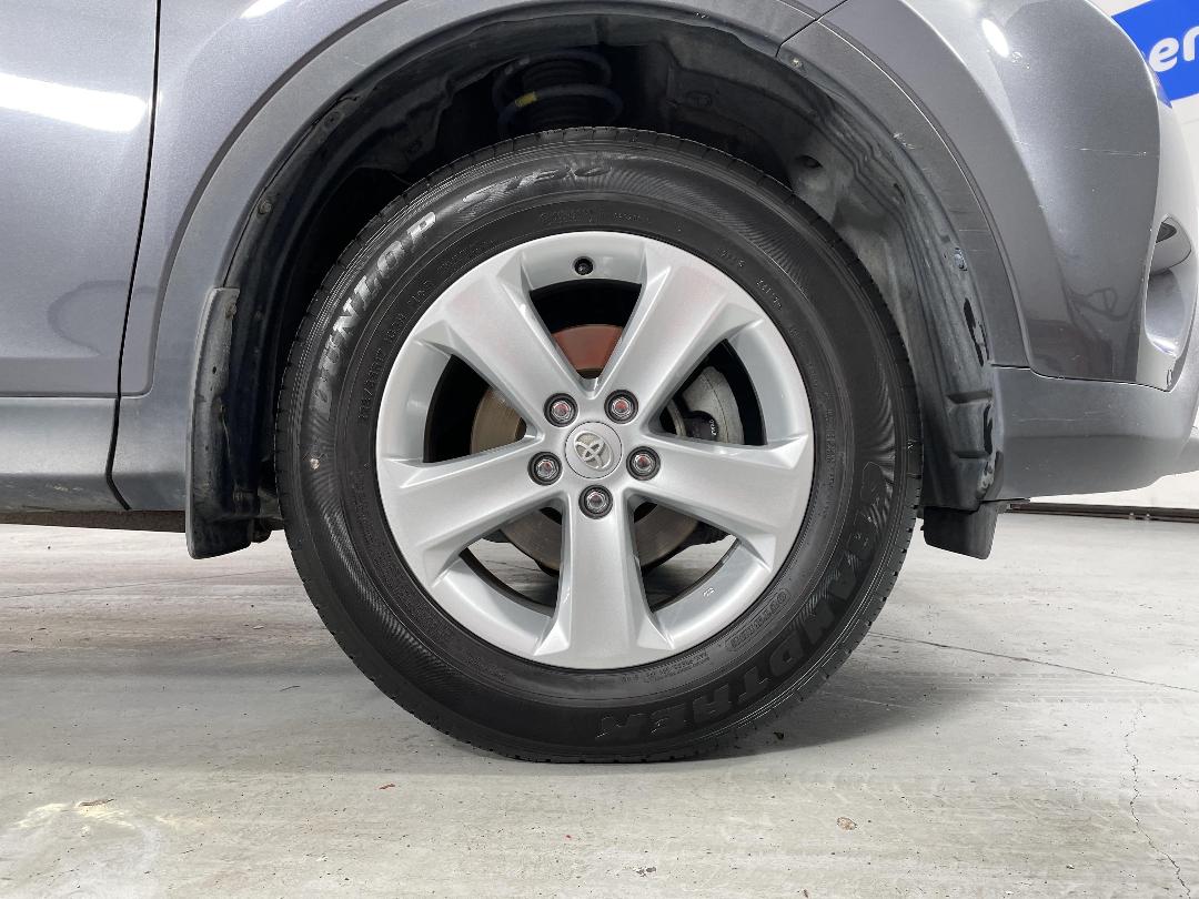 Photo '9' of Toyota Rav4 Photo '9' of Toyota Rav4