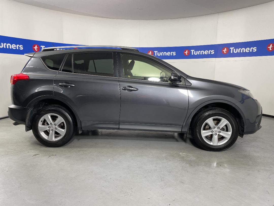 Photo '23' of Toyota Rav4 Photo '23' of Toyota Rav4