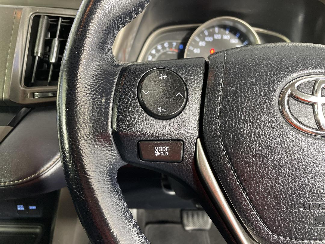 Photo '27' of Toyota Rav4 Photo '27' of Toyota Rav4