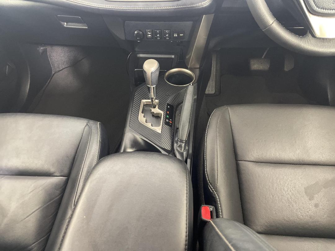 Photo '18' of Toyota Rav4 Photo '18' of Toyota Rav4