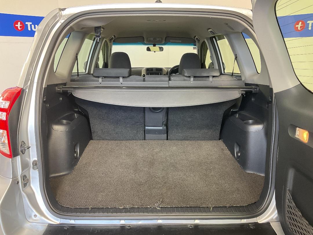 Photo '14' of Toyota Rav4 Photo '14' of Toyota Rav4