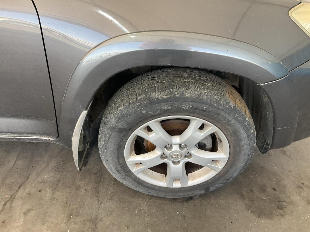 Photo '18' of Toyota Rav4 LTD Photo '18' of Toyota Rav4 LTD