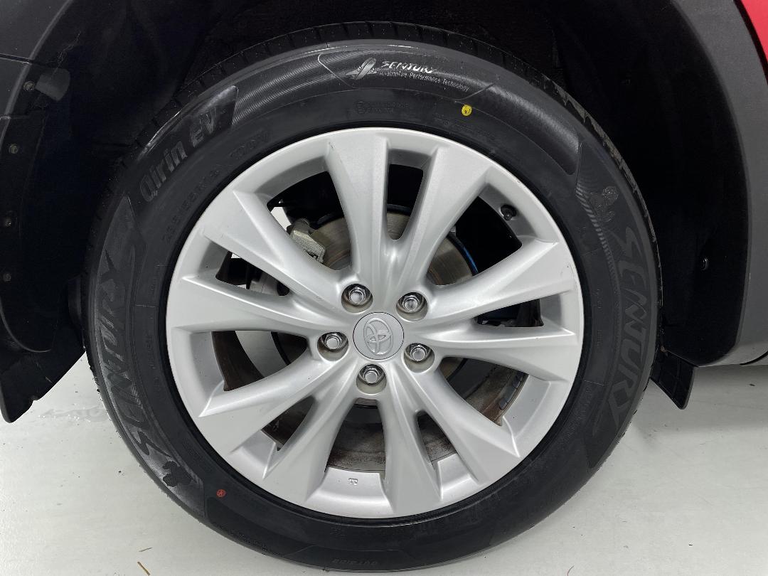 Photo '12' of Toyota Rav4 Photo '12' of Toyota Rav4