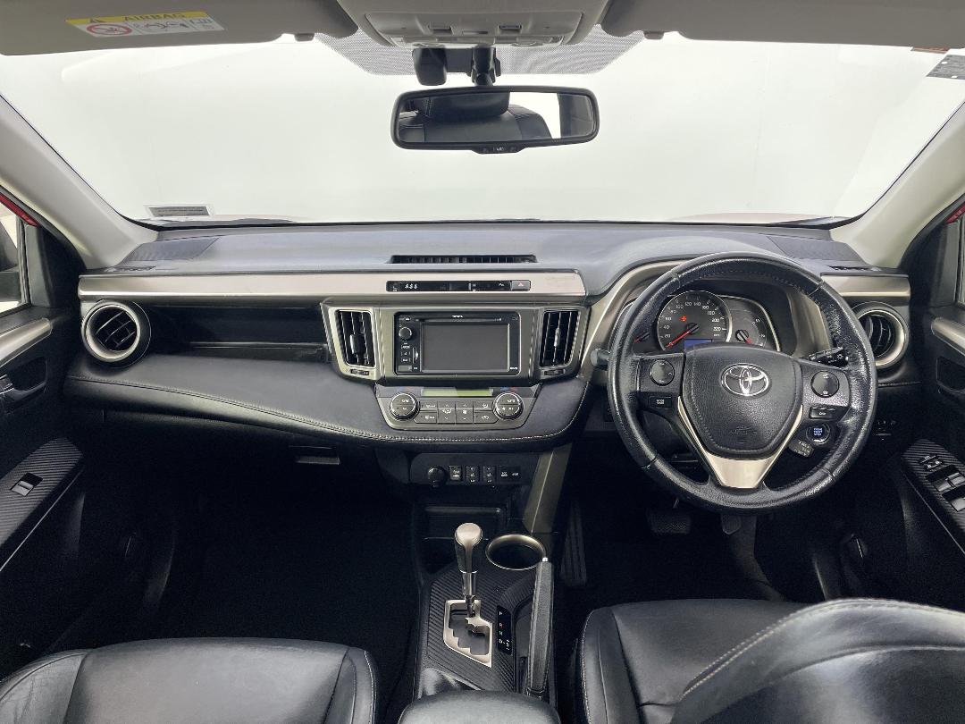 Photo '17' of Toyota Rav4 Photo '17' of Toyota Rav4