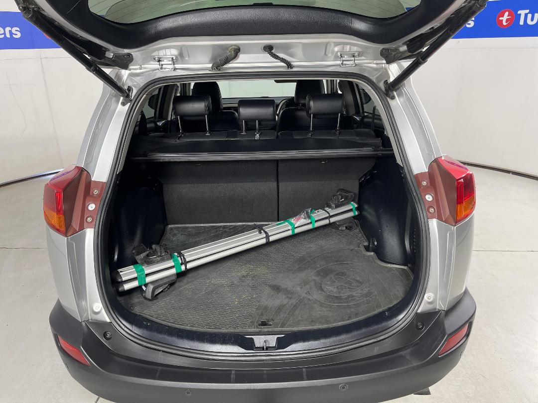 Photo '14' of Toyota Rav4 Photo '14' of Toyota Rav4