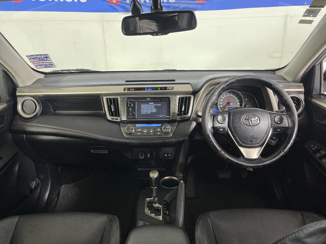 Photo '17' of Toyota Rav4 Photo '17' of Toyota Rav4