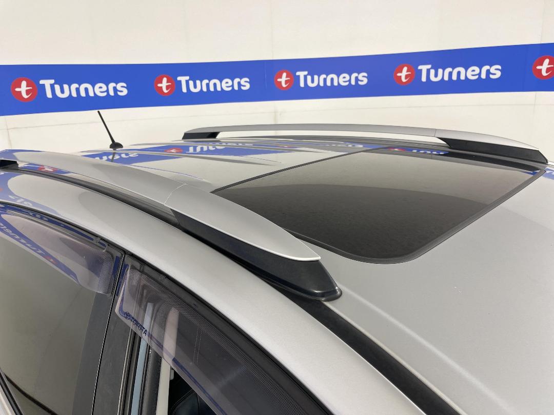 Photo '24' of Toyota Rav4 Photo '24' of Toyota Rav4