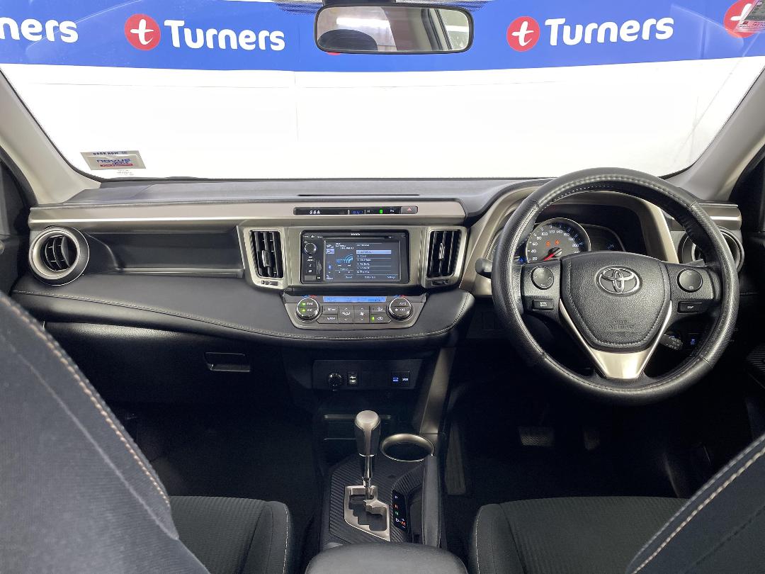 Photo '17' of Toyota Rav4 Photo '17' of Toyota Rav4