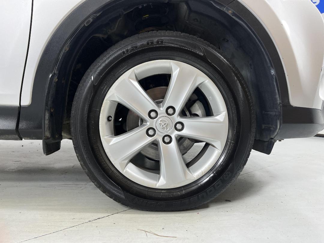 Photo '9' of Toyota Rav4 Photo '9' of Toyota Rav4