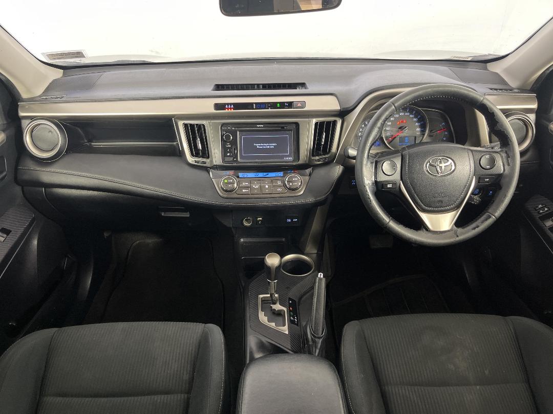 Photo '17' of Toyota Rav4 Photo '17' of Toyota Rav4