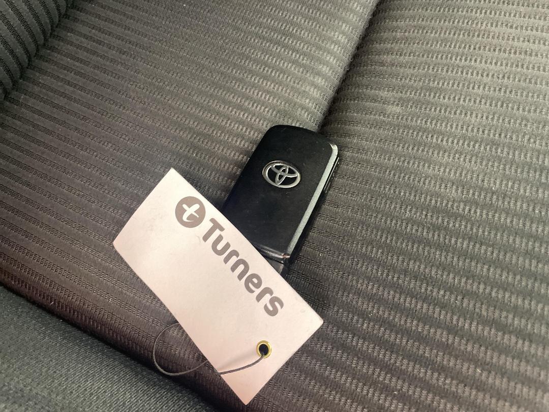 Photo '22' of Toyota Rav4