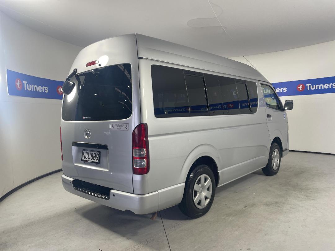 Photo '7' of Toyota Regius