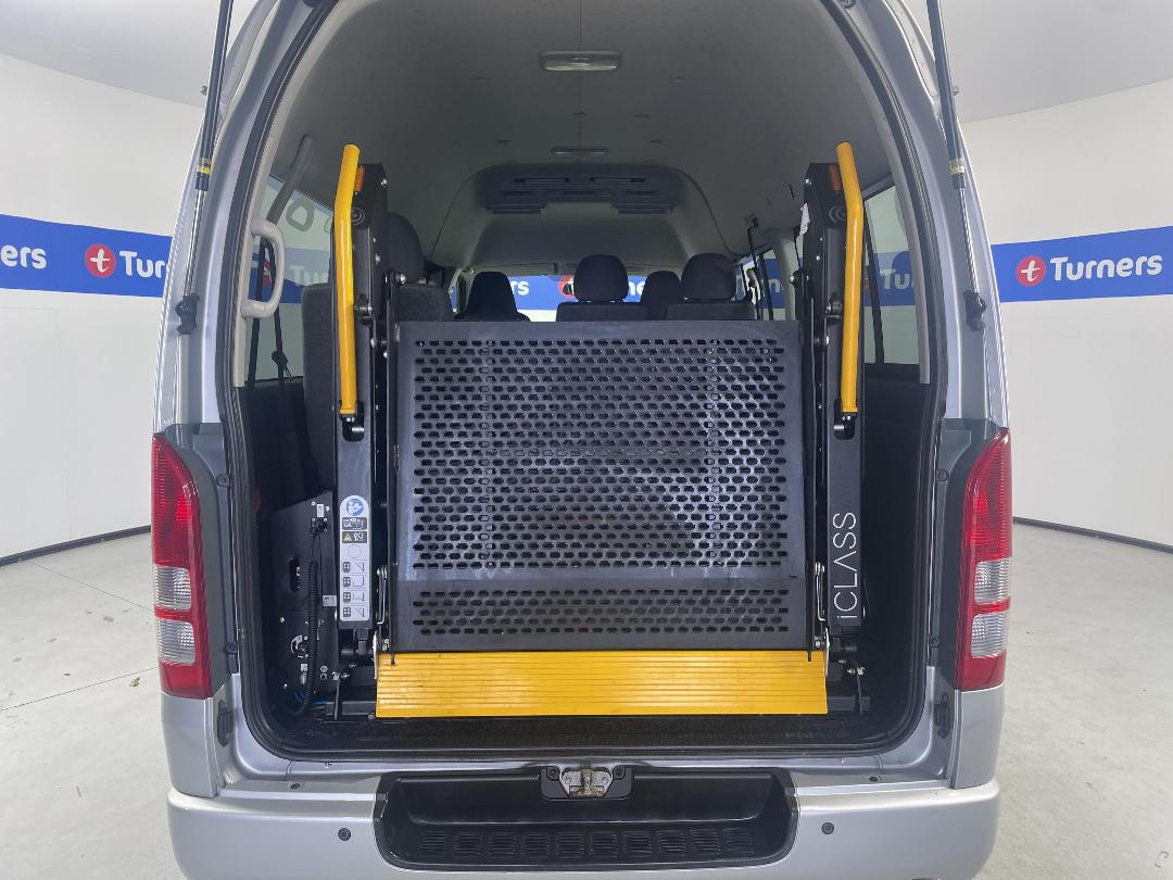 Photo '14' of Toyota Regius