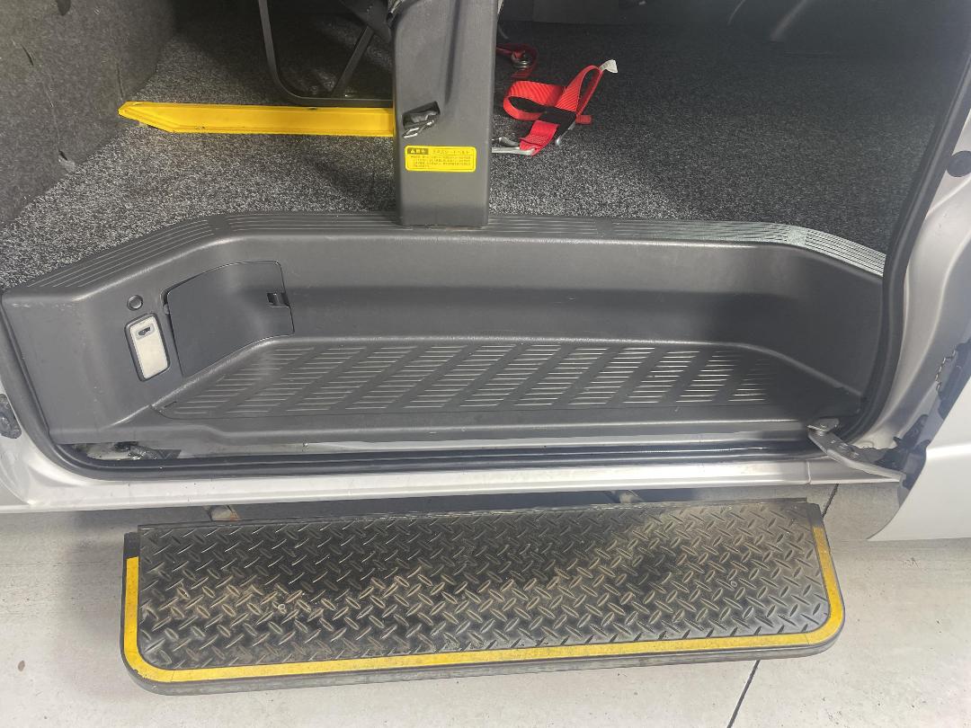 Photo '24' of Toyota Regius