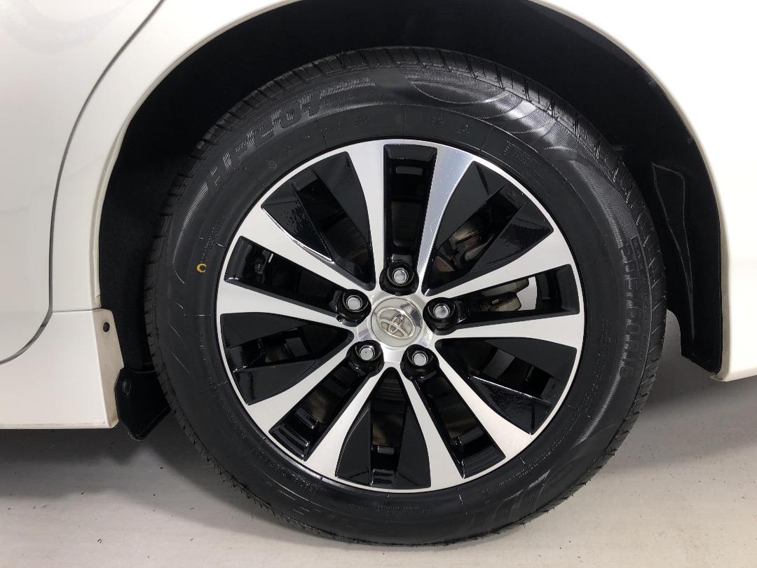 Photo '11' of Toyota SAI