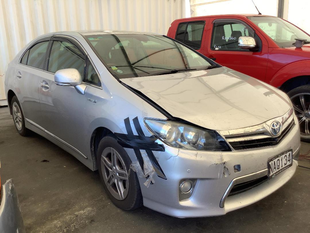 Photo '2' of Toyota SAI Hybrid