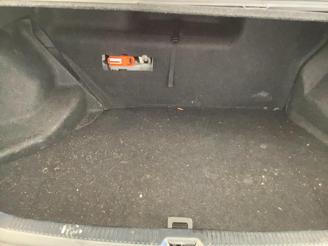 Photo '6' of Toyota SAI Hybrid