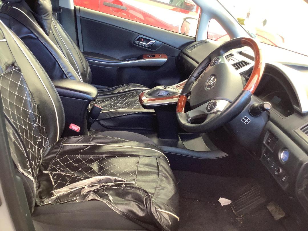 Photo '8' of Toyota SAI Hybrid