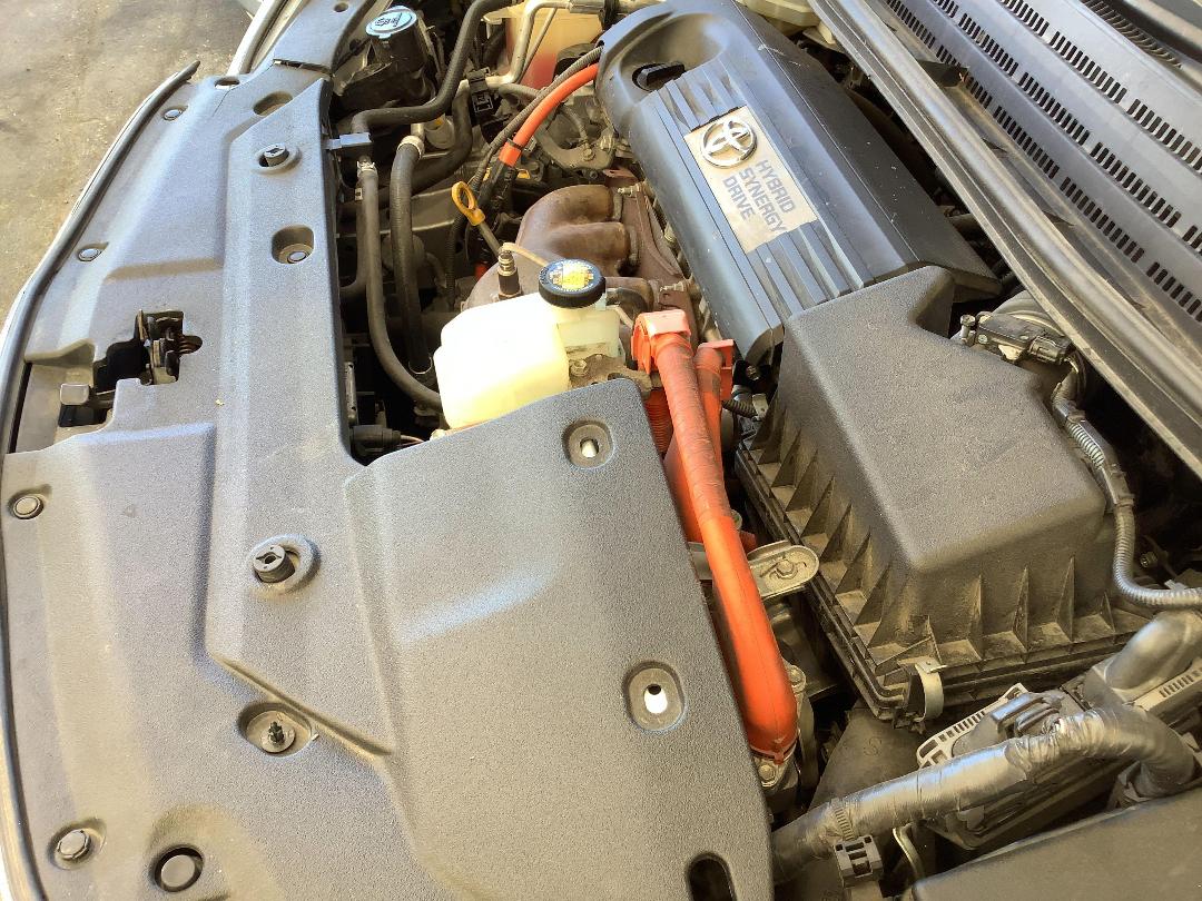 Photo '10' of Toyota SAI Hybrid