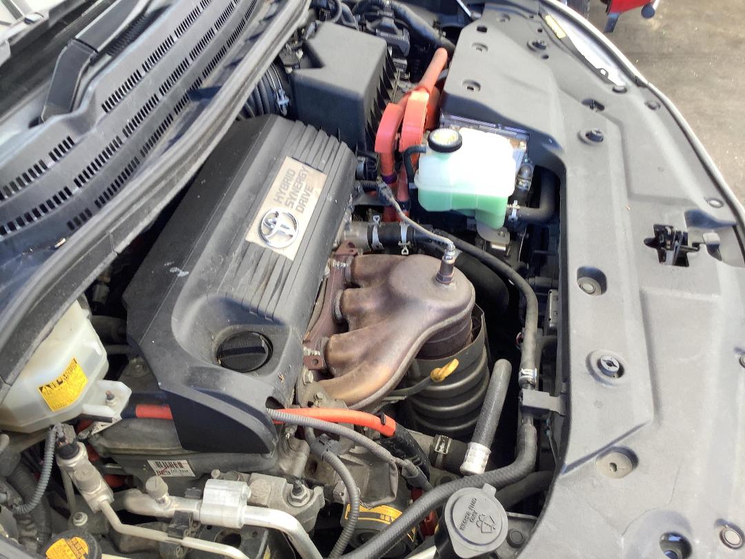 Photo '11' of Toyota SAI Hybrid