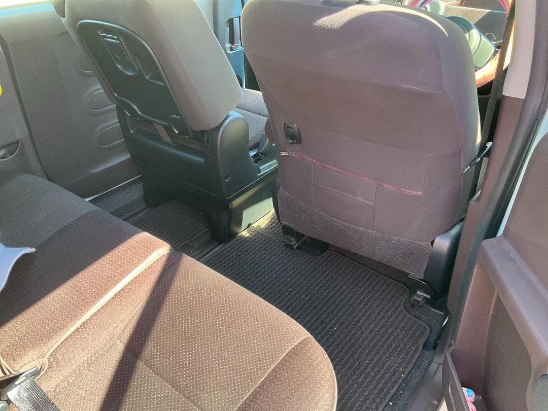 Photo '16' of Toyota Spade Photo '16' of Toyota Spade