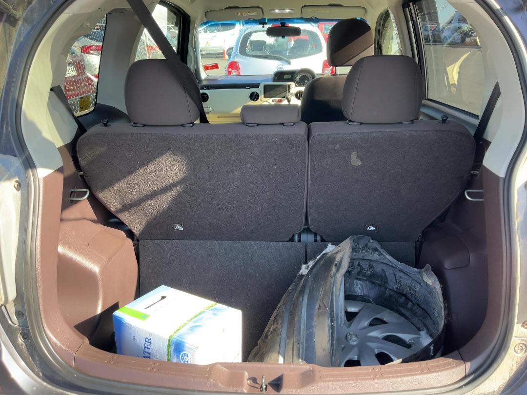 Photo '6' of Toyota Spade