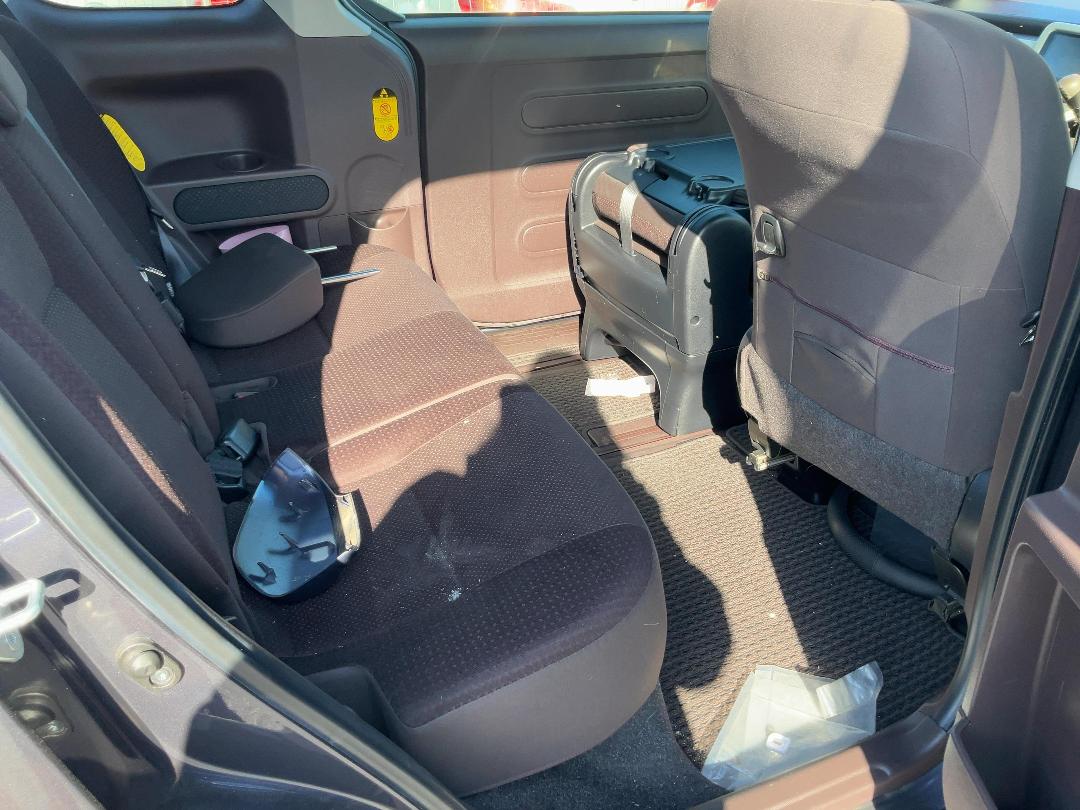 Photo '12' of Toyota Spade