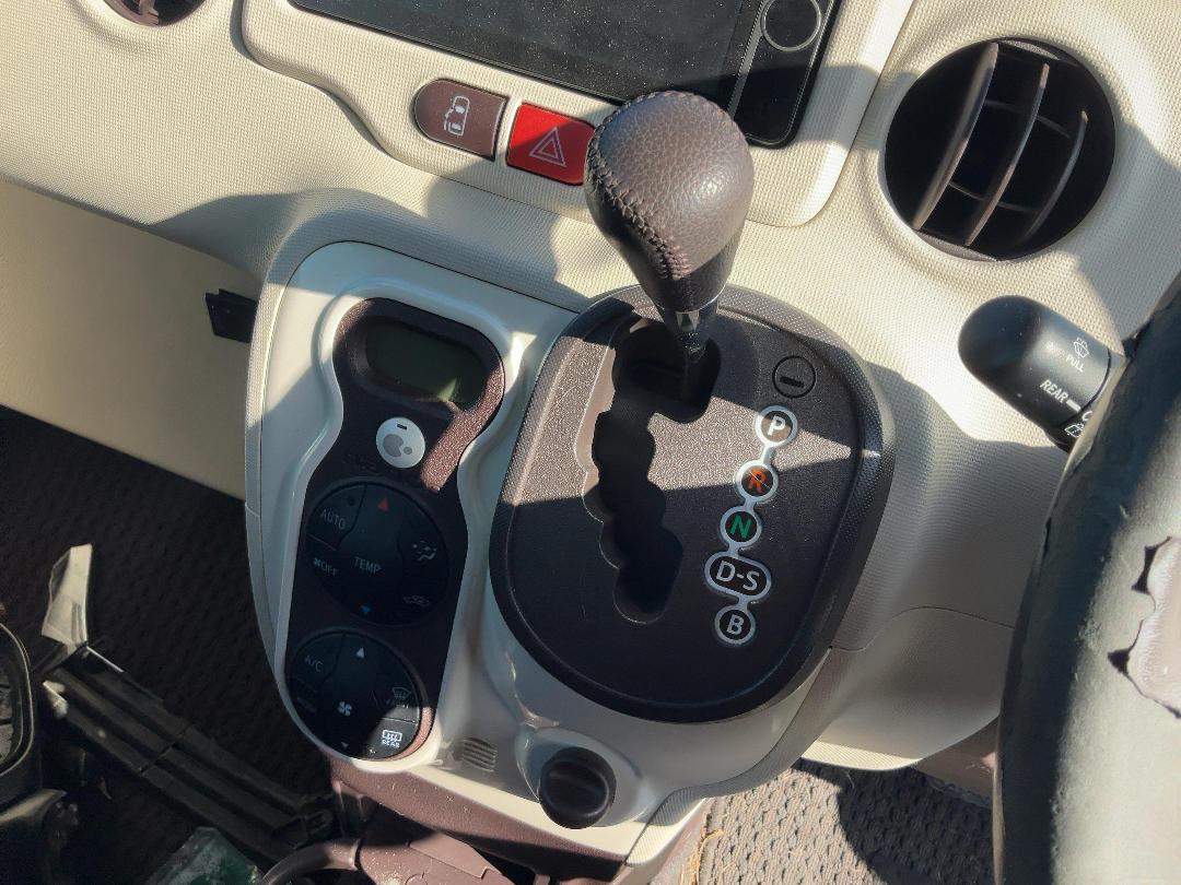 Photo '14' of Toyota Spade