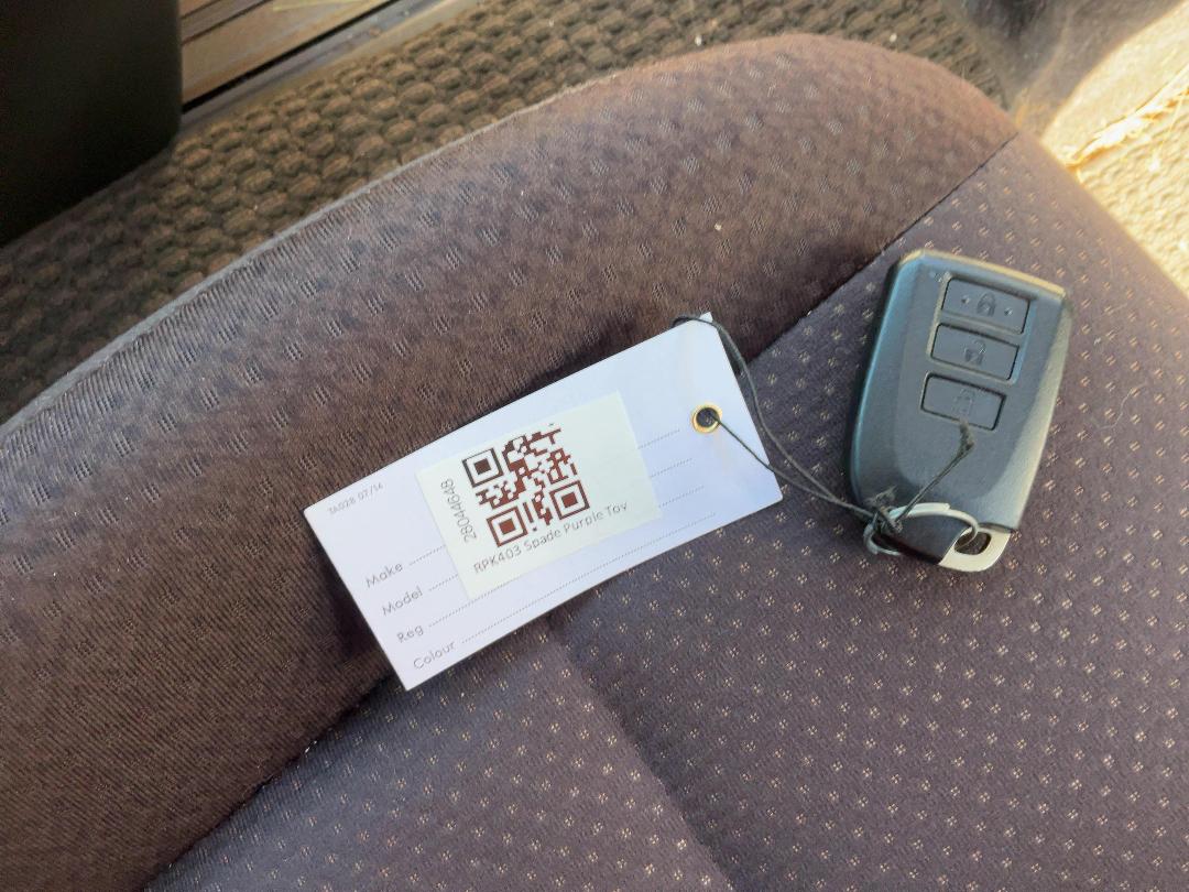 Photo '15' of Toyota Spade