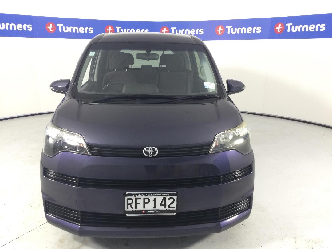 Photo '2' of Toyota Spade